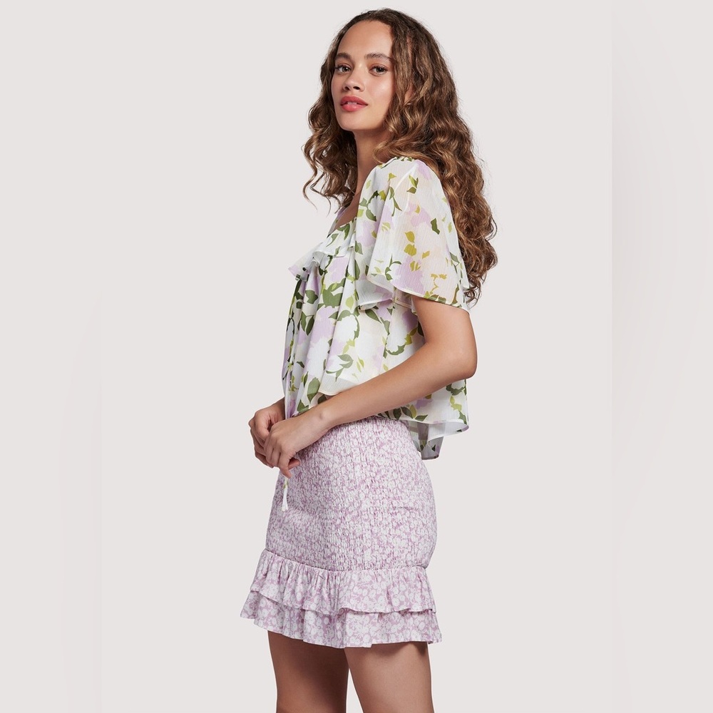 Sweet Pea Lilac Floral Top NWT